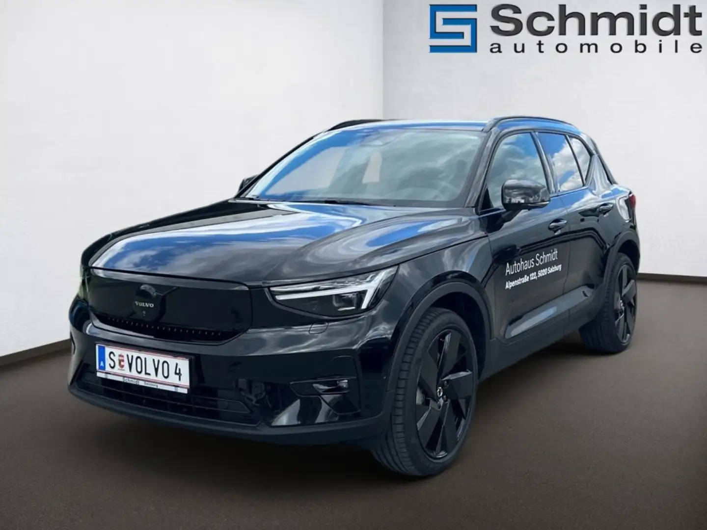 Volvo EX40 Black Edition Plus, Single Motor Extended Range, Vollelektri Schwarz - 1