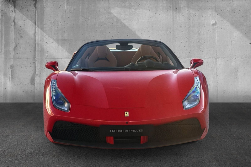 Ferrari 488 *1.Hand*Dt.Auto*Lift*Parkkamera — photo 13