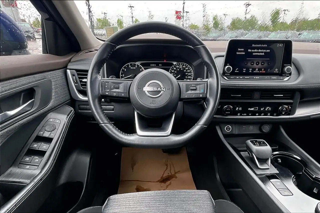 Nissan Rogue снимка Nissan Rogue
