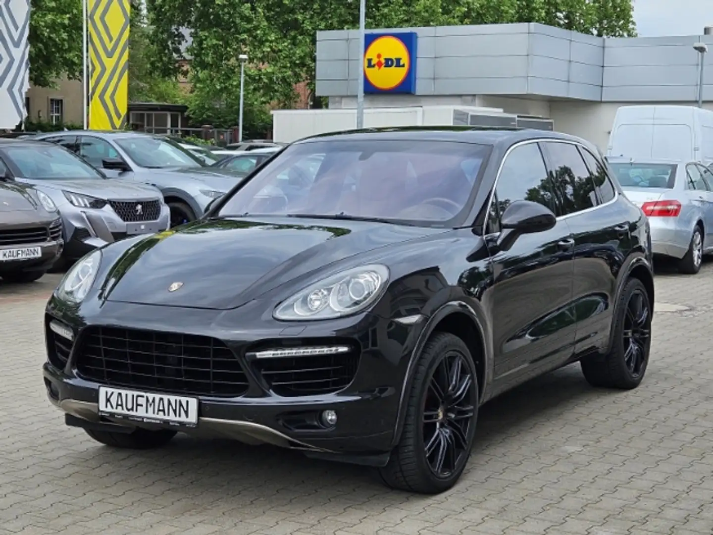Porsche Cayenne Turbo Park-Assistent Schwarz - 1
