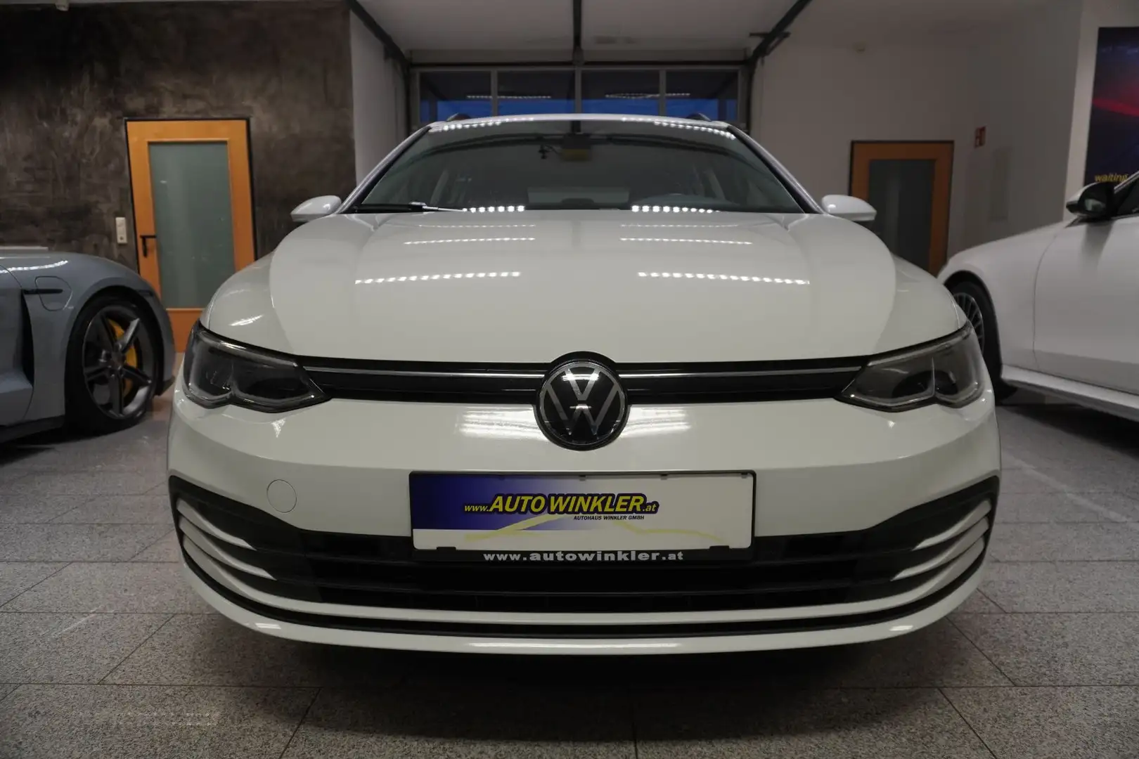 Volkswagen Golf Variant eTSI Life DSG PDC/Virtual/LED Weiß - 2