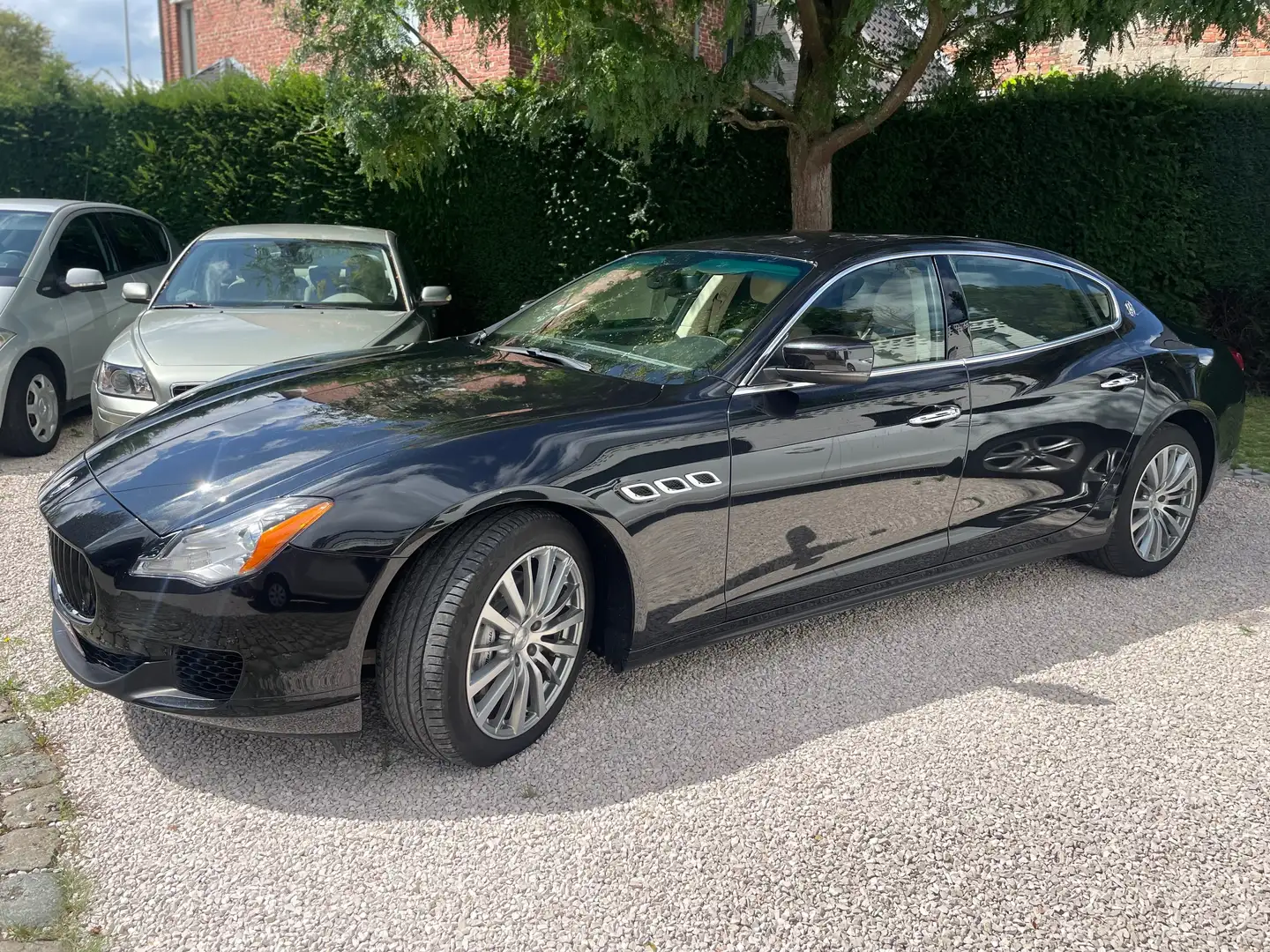 Maserati Quattroporte Quattroporte D Automatik Black - 2