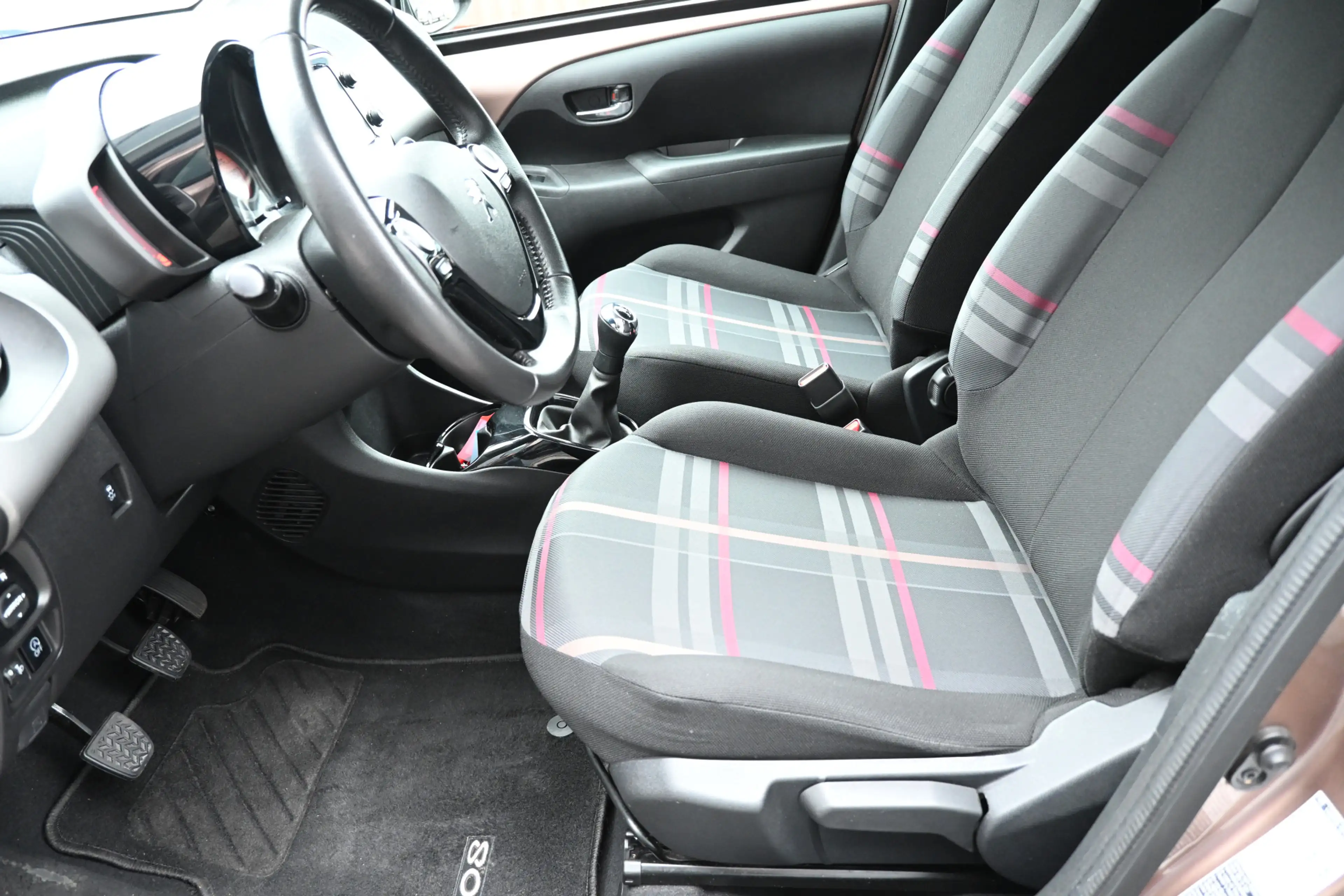 Peugeot 108 1.0 e-VTi Première trekhaak camera climate — photo 29