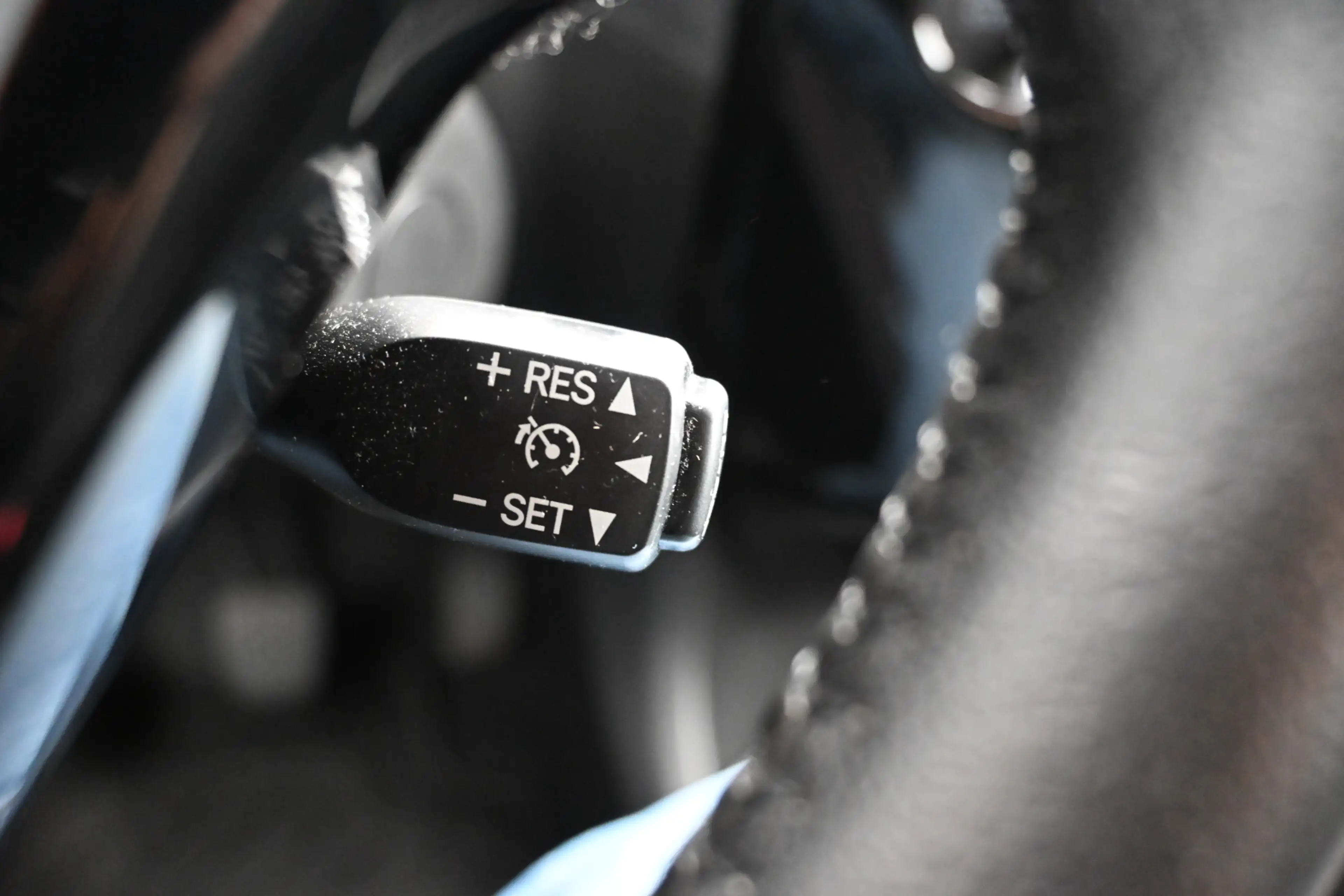 Peugeot 108 1.0 e-VTi Première trekhaak camera climate — photo 23