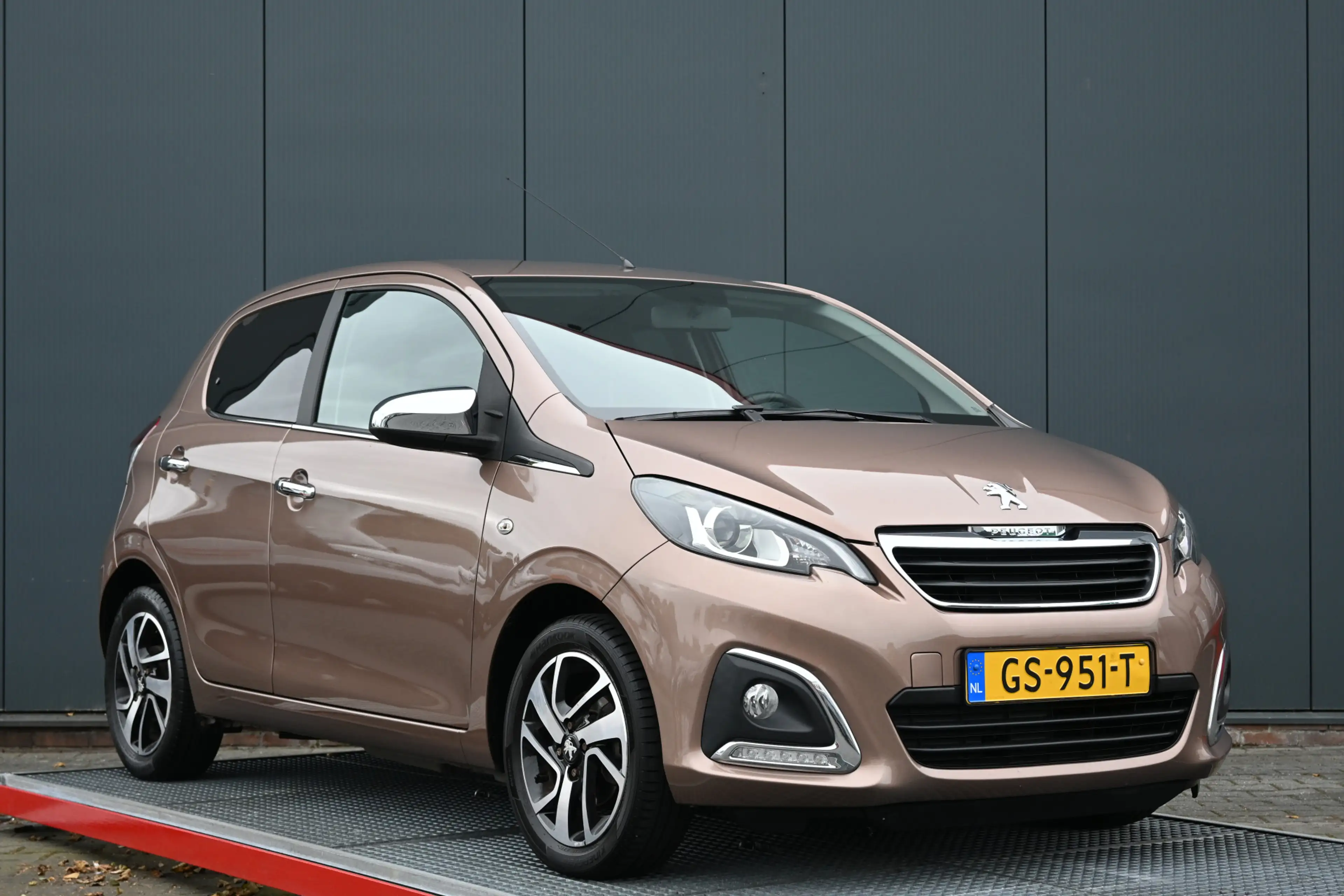 Peugeot 108 1.0 e-VTi Première trekhaak camera climate — photo 9