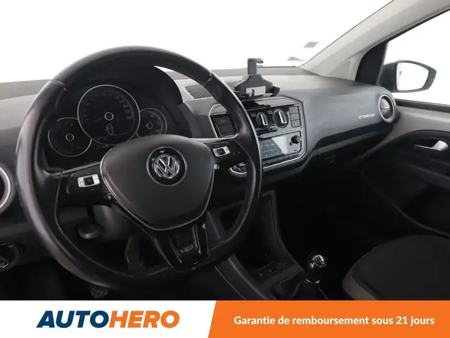 Volkswagen Up! view 11