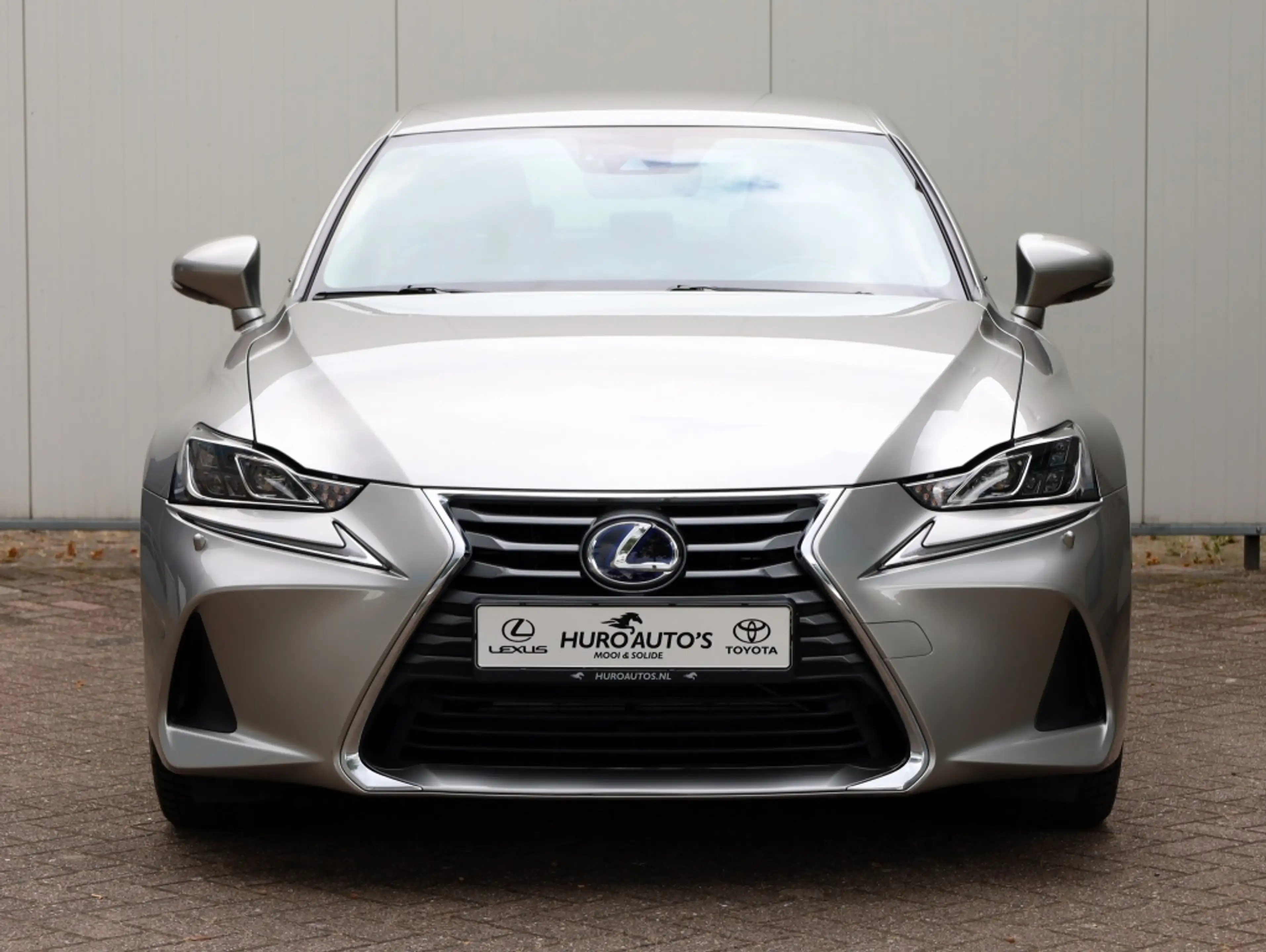 Lexus IS 300 300h Hybrid Luxury Line | Mark Levinson | Stoelven — photo 2