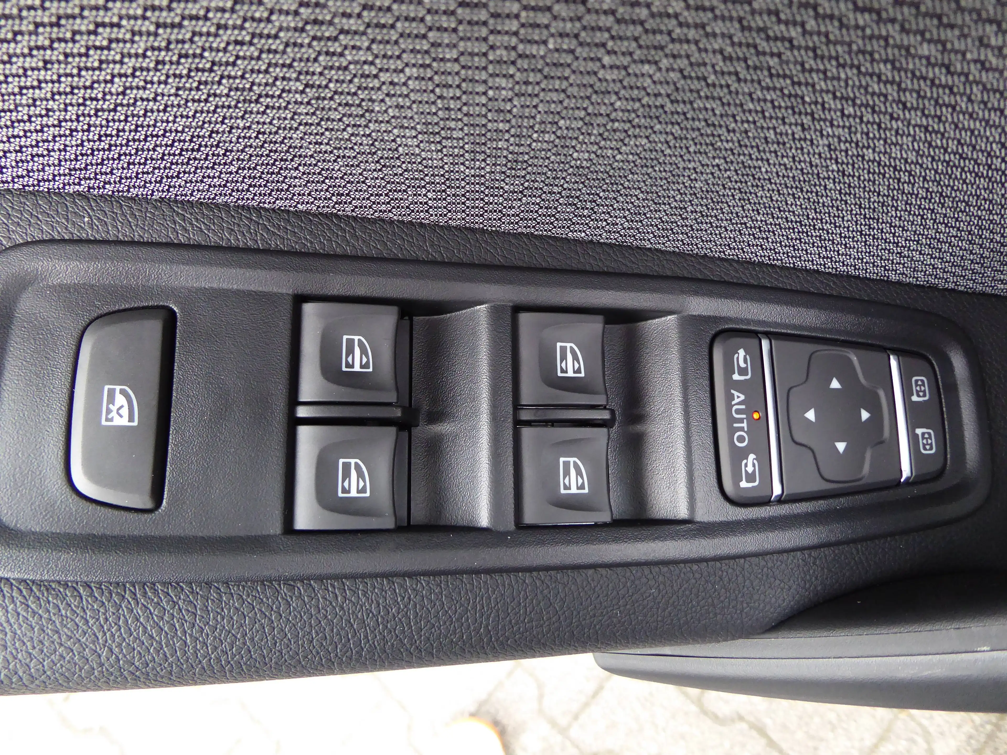 Renault Kangoo Techno Sitzheizung Navi Kamera — photo 11