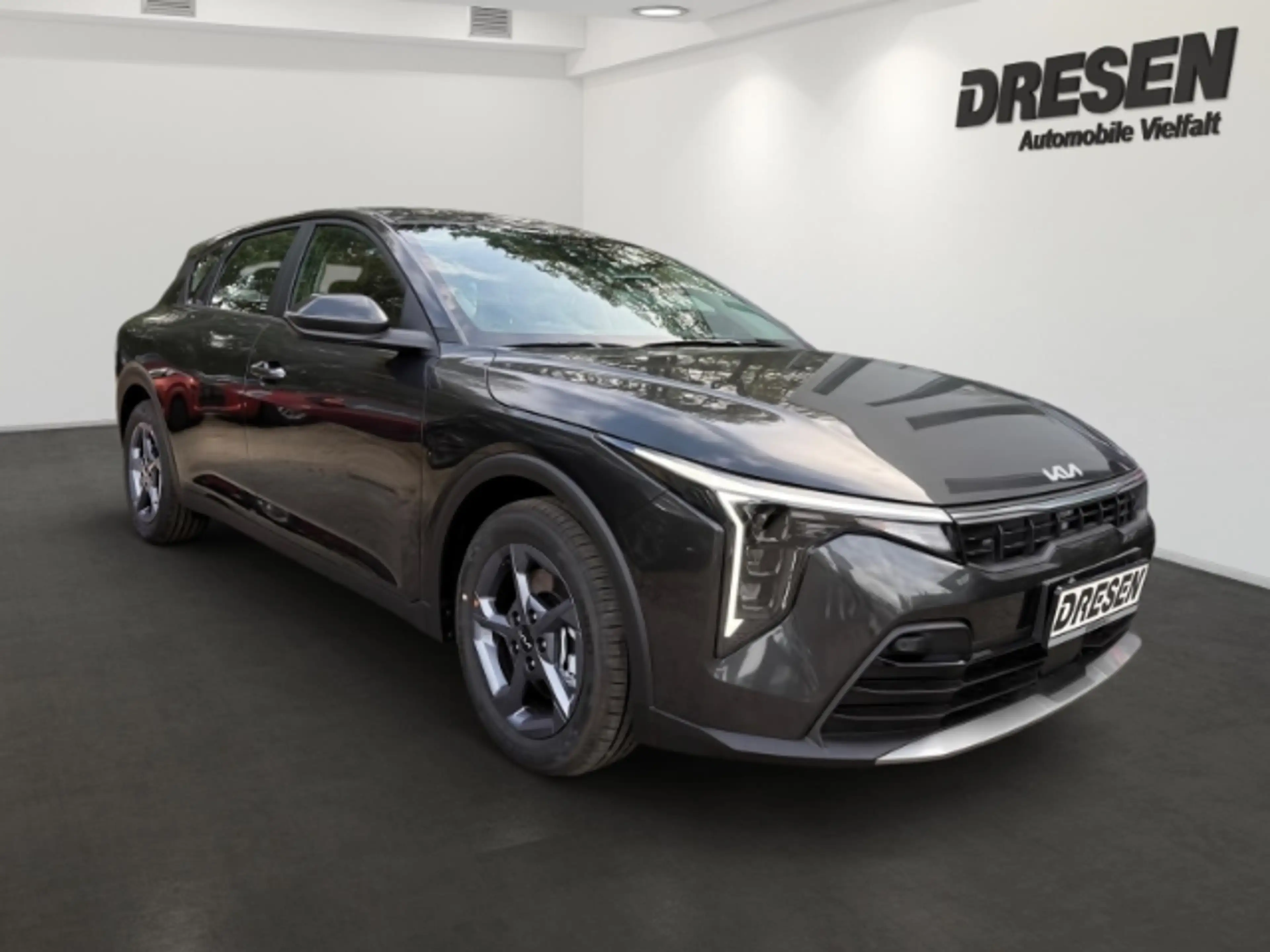 Kia K4 Vision 1.6 CARPLAY,SITZHZG,NAVI,KAMERA,DAB,LED — photo 2