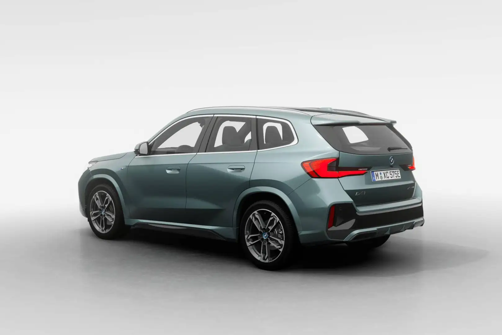 BMW iX1 xDrive30 Launch Edition 67 kWh | M Sportpakket | S Vert - 2