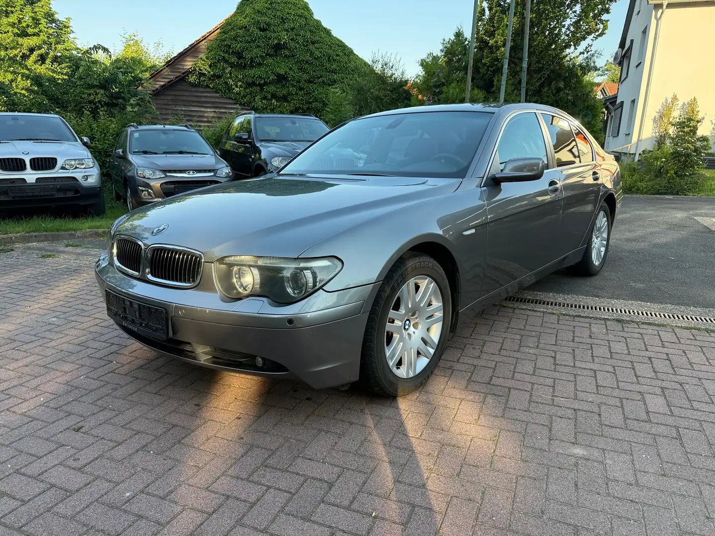 BMW 735 735i Leder Xenon Klima Navi HU AU 11/2027 Grau - 1
