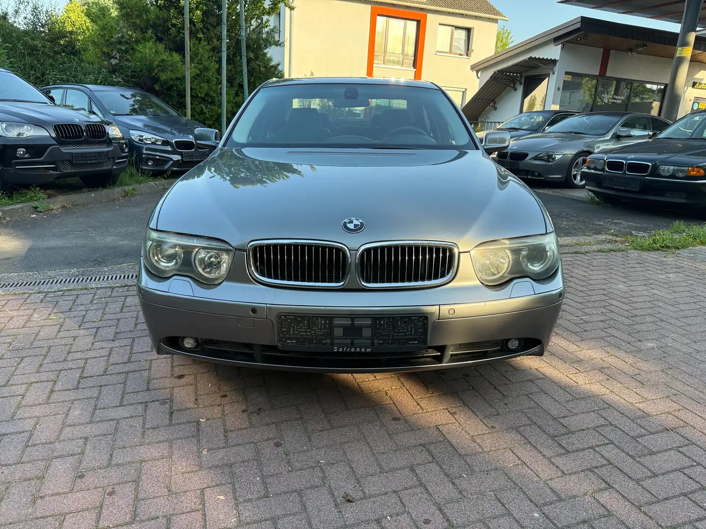 BMW 735 735i Leder Xenon Klima Navi HU AU 11/2027 Grau - 2