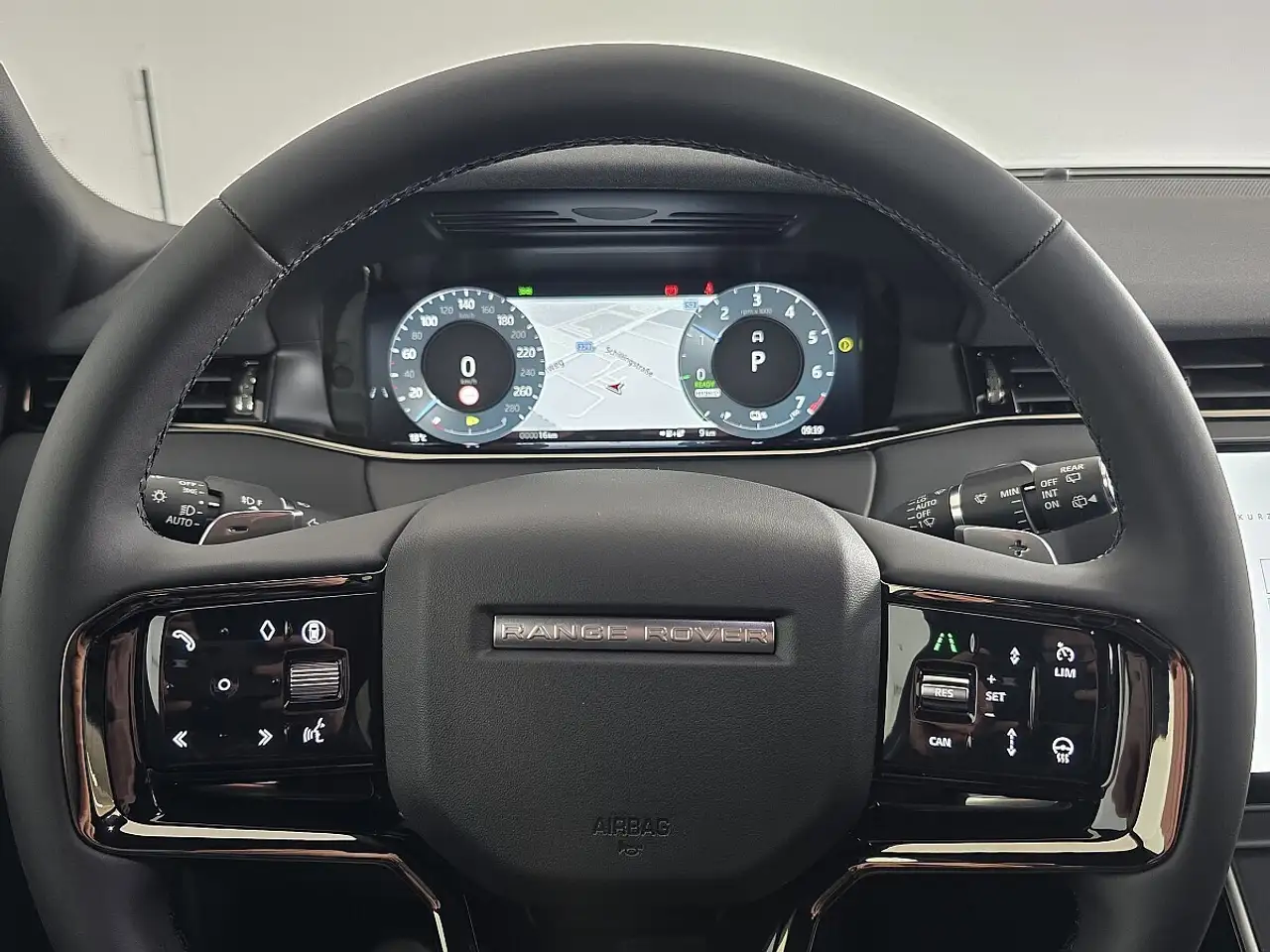 Land Rover Range Rover Evoque 2026 — фото 15