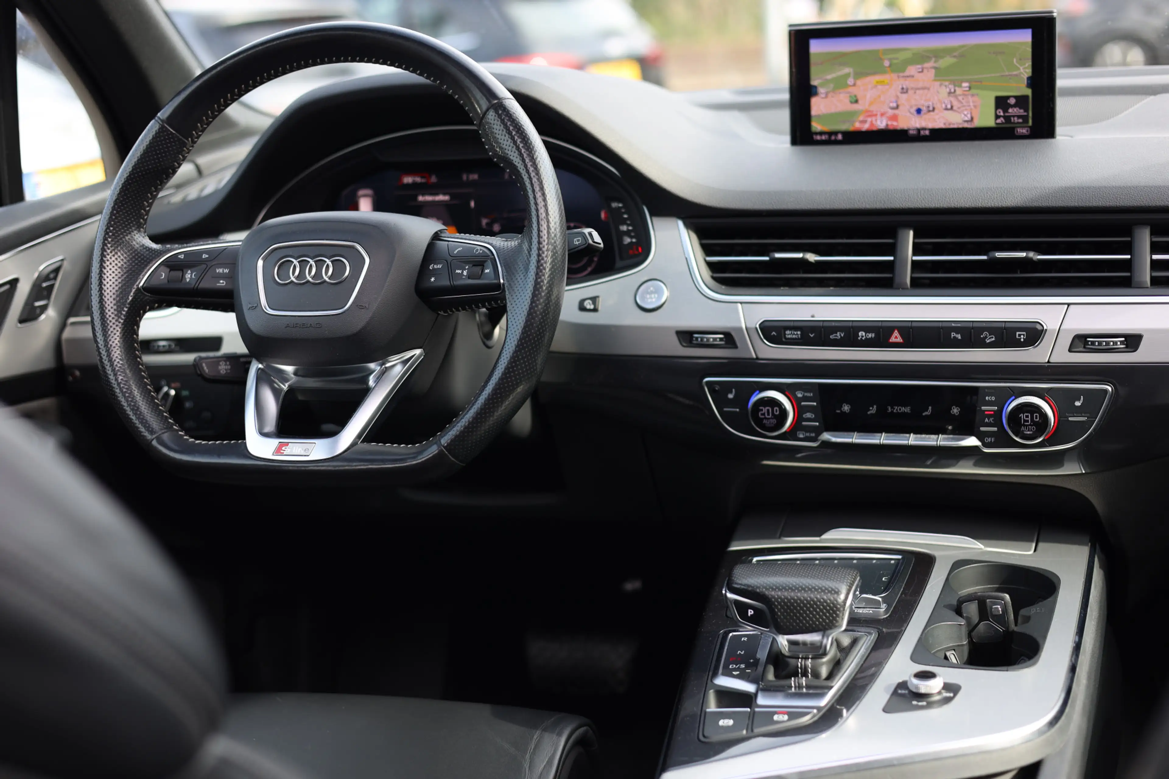 Audi Q7 e-tron 3.0 TDI QUATTRO SPORT S-LINE | PANO | BOSE — photo 3