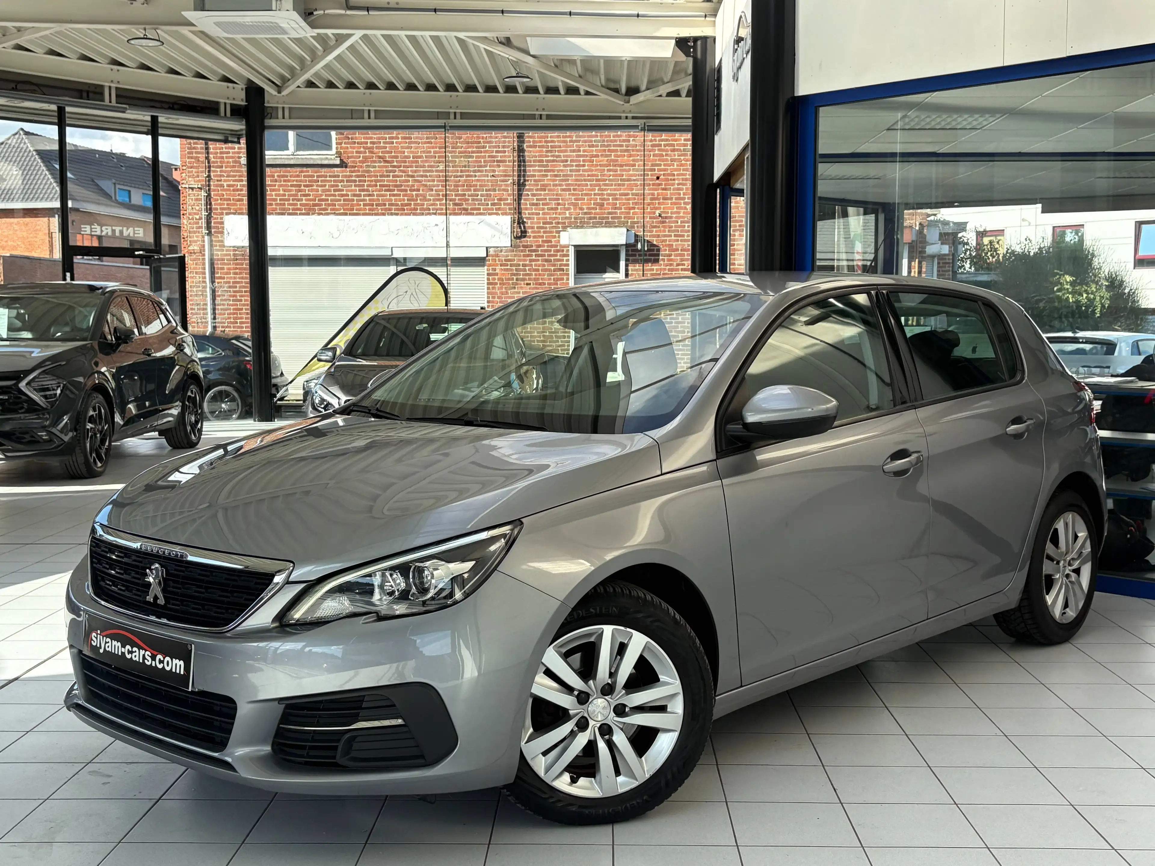Peugeot 308 308 1.5 HDi *GPS * PDC * CARPLAY * CARNET *