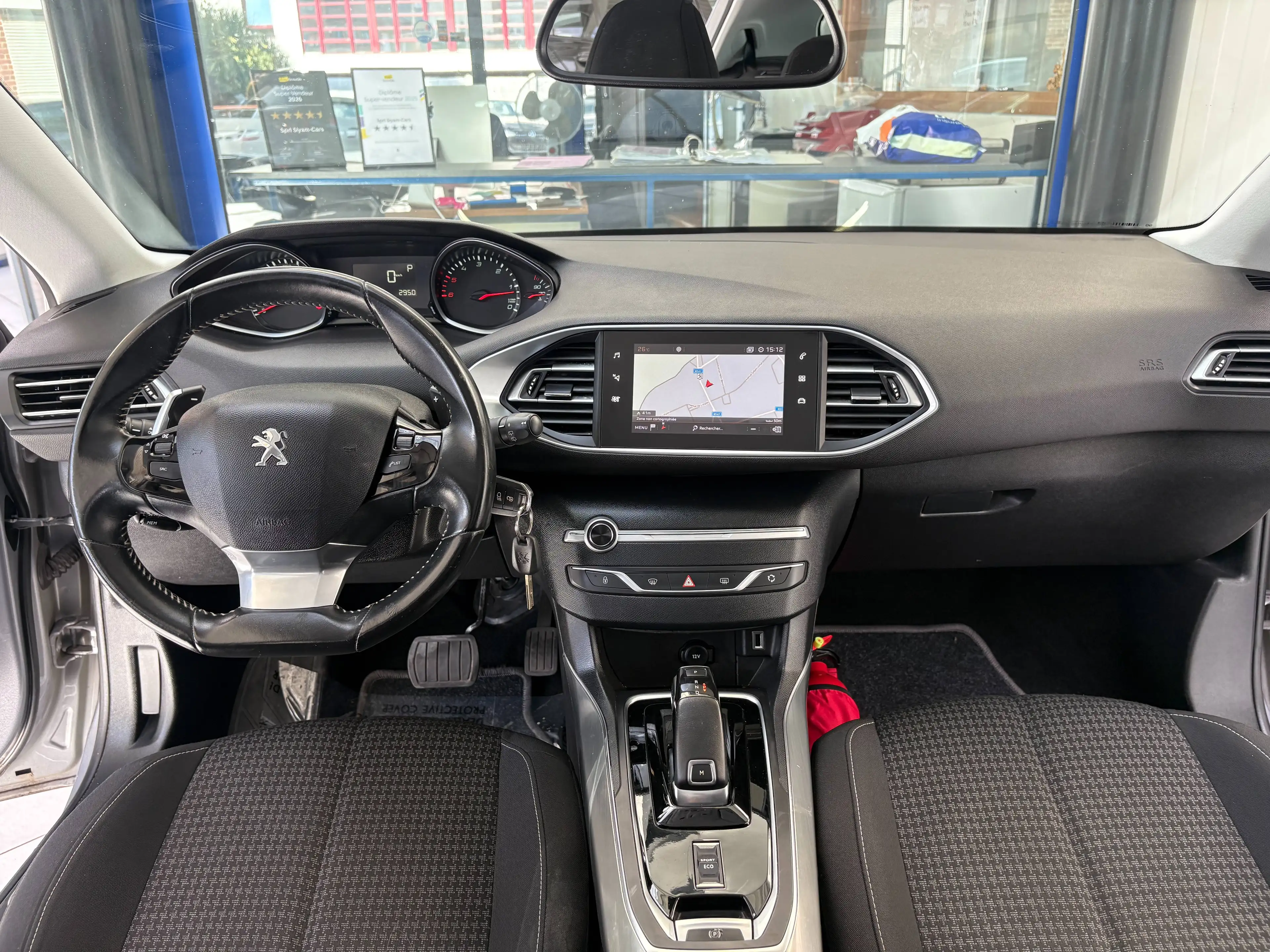 Peugeot 308 308 1.5 HDi *GPS * PDC * CARPLAY * CARNET * — photo 11