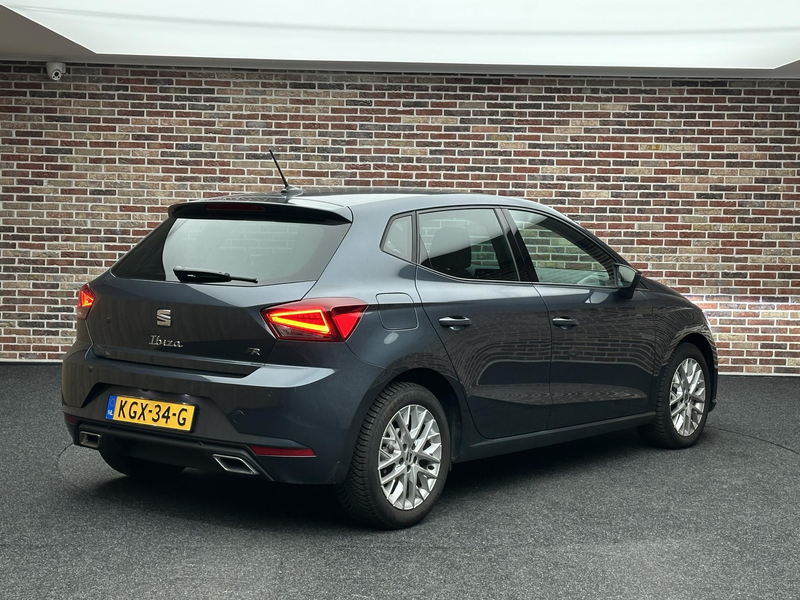 SEAT Ibiza 1.5 TSI Sport — photo 2