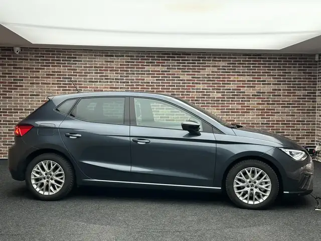 Seat Ibiza view 4