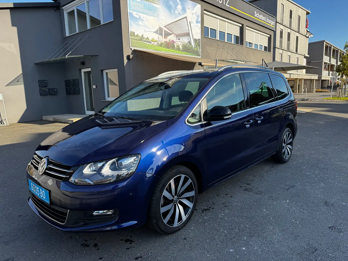 Volkswagen Sharan IQ Drive BMT 2,0 TDI DSG 4Motion *MEGA AUSSTATTUNG Bleu - 1