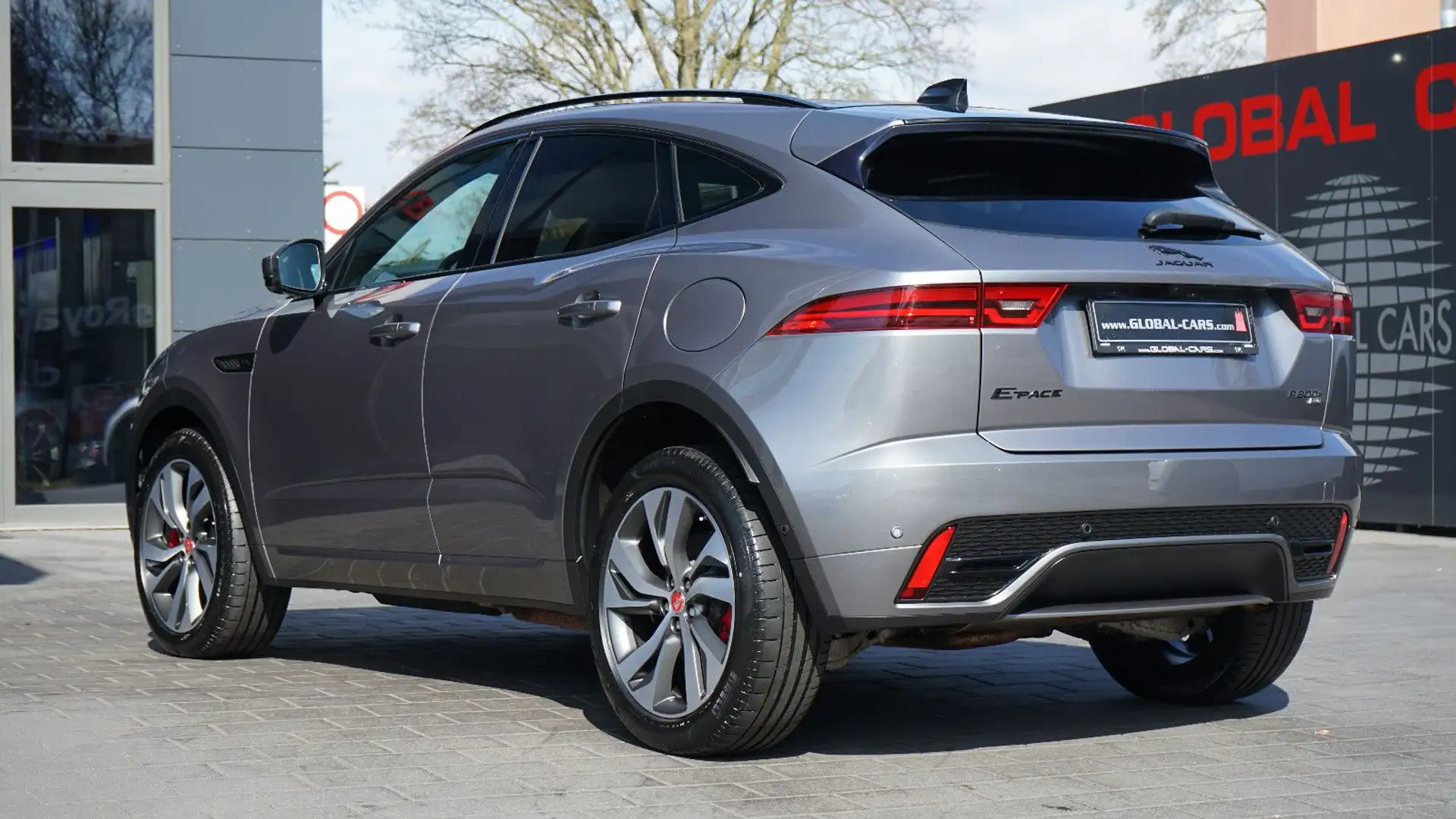 Jaguar E-Pace E-PACE P300e R-DYNAMIC SE AWD*PANO*VIRTUAL*HUD* Grau - 2