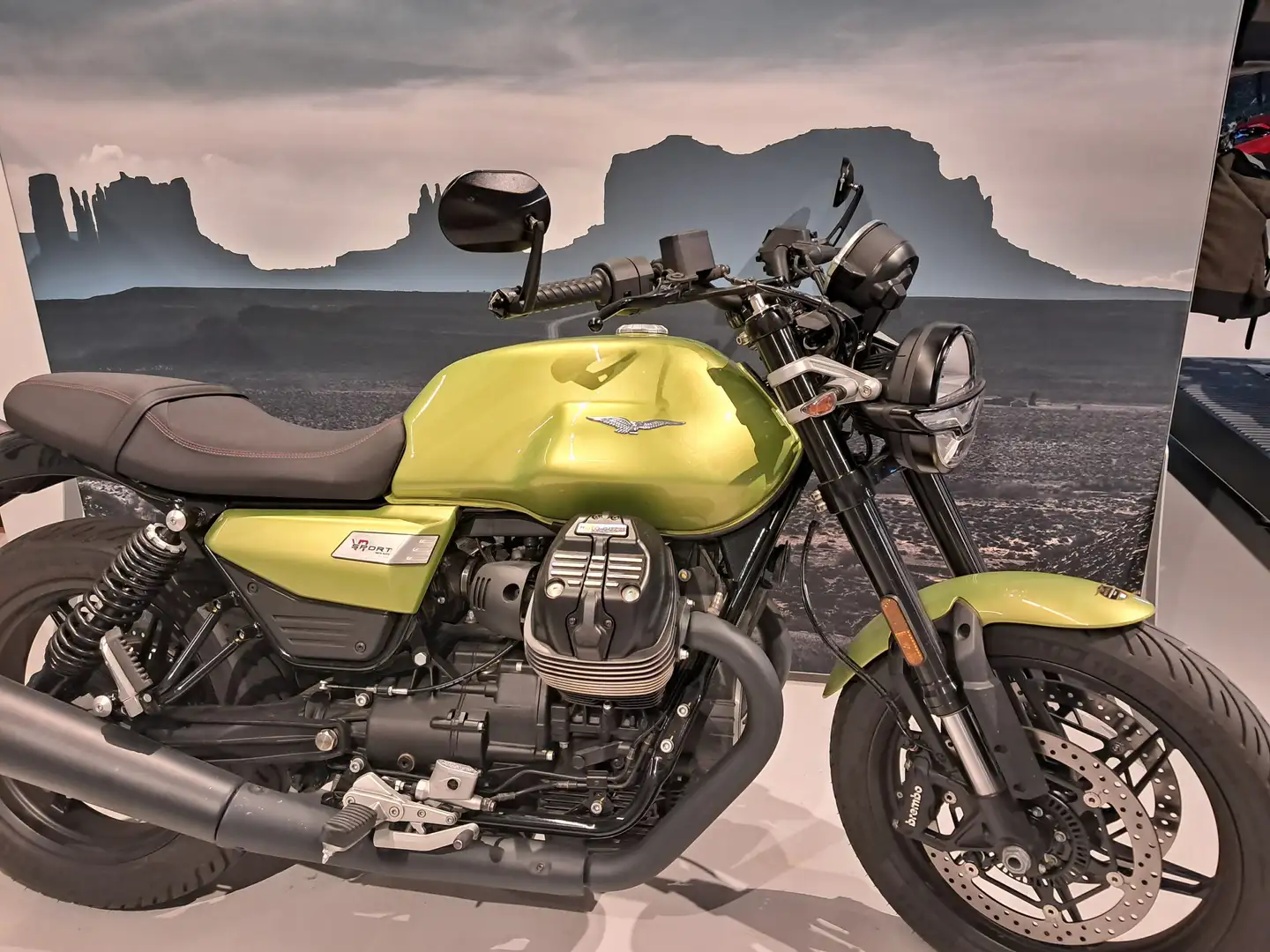 Moto Guzzi V7 Sport Sport Verde - 2