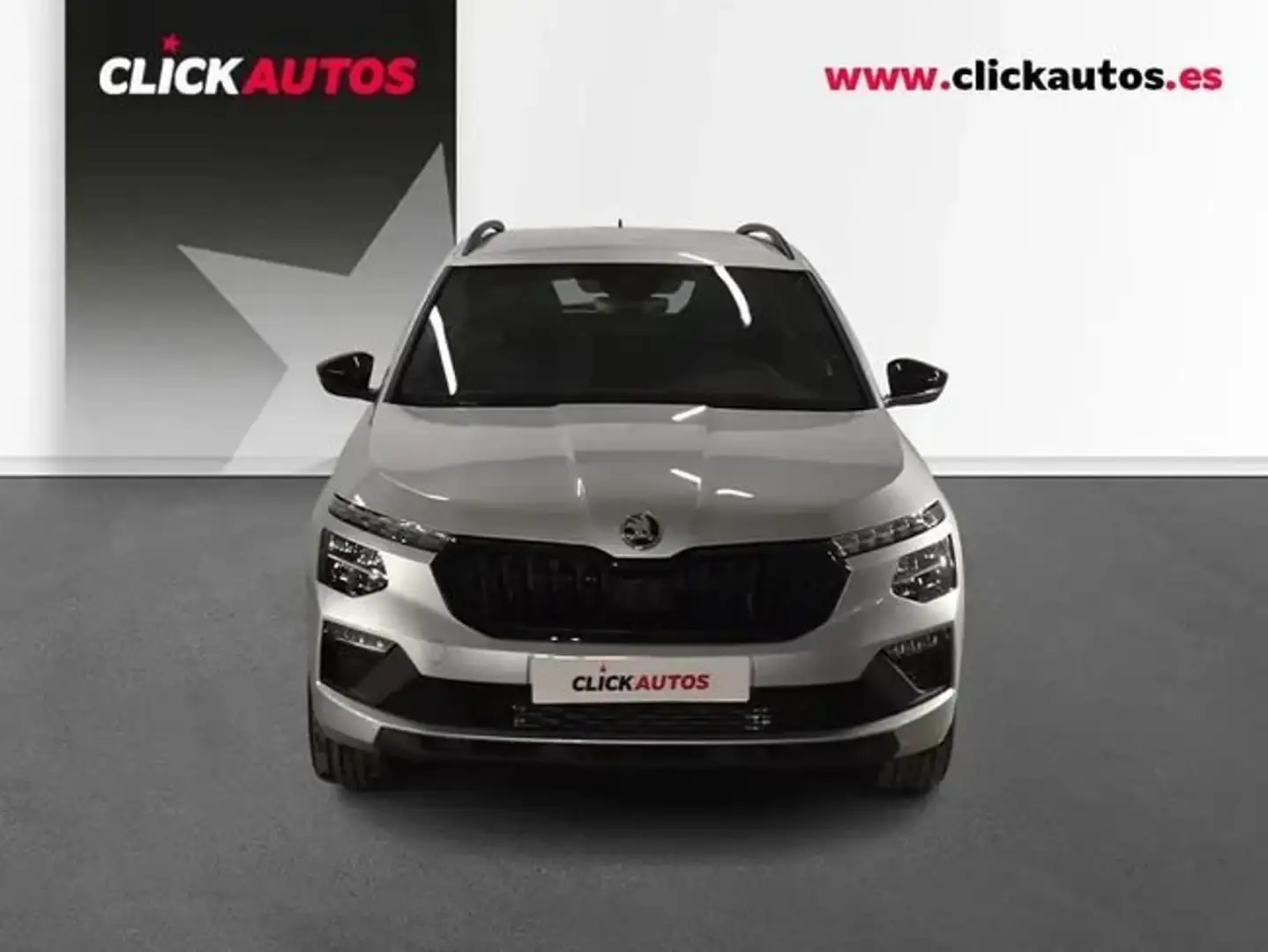 Skoda Kamiq 1.0 TSI Sport DSG7 85kW Plateado - 2