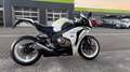 Honda CBR 1000 RR Fireblade *SONDERMODELL*HANNSPREE* Blanc - thumbnail 3