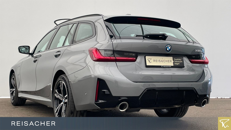 BMW 330 e A Tou M-Sport,Pano,AHK,Autom — photo 2