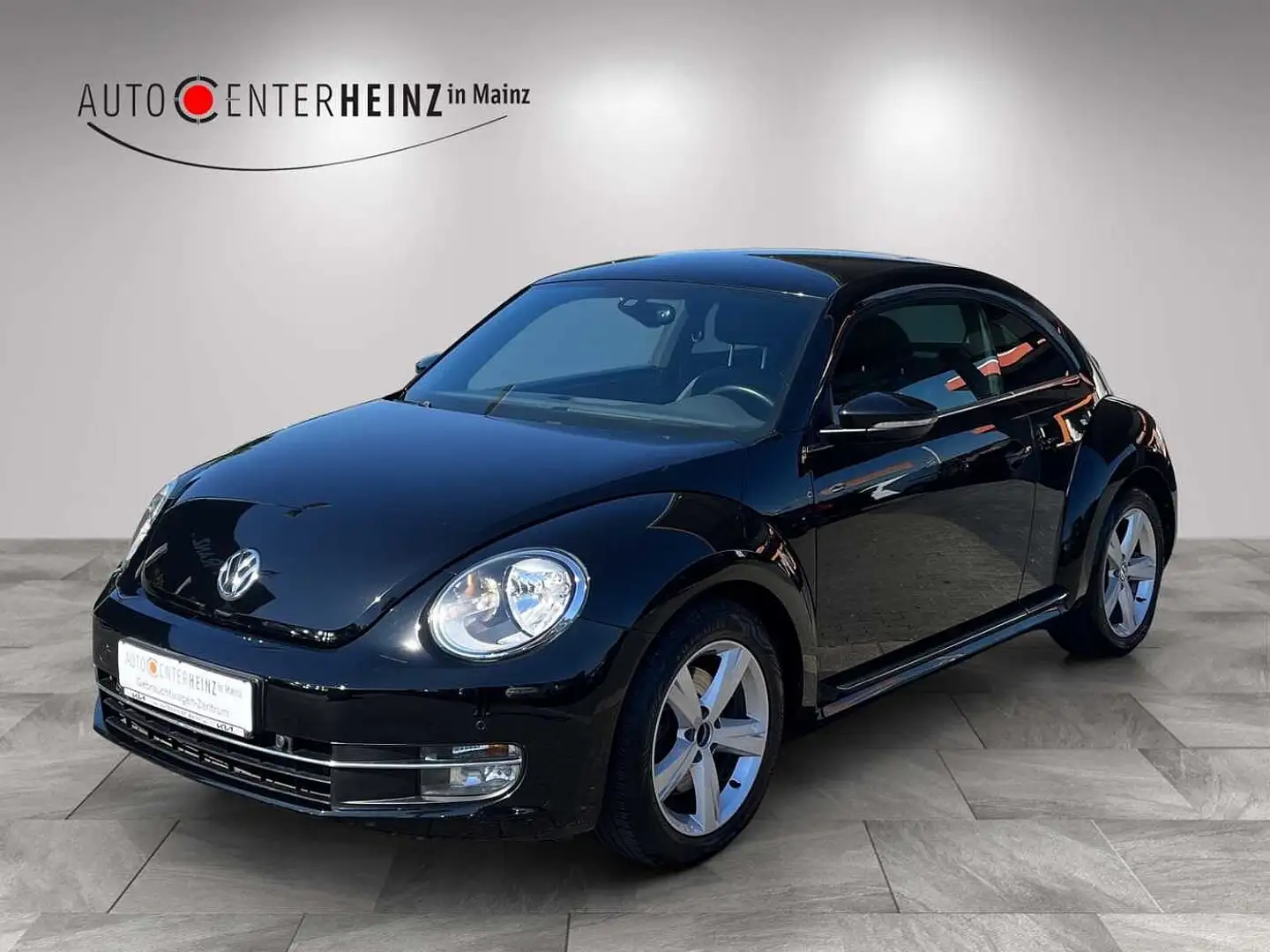 Volkswagen Beetle Sport Black - 1