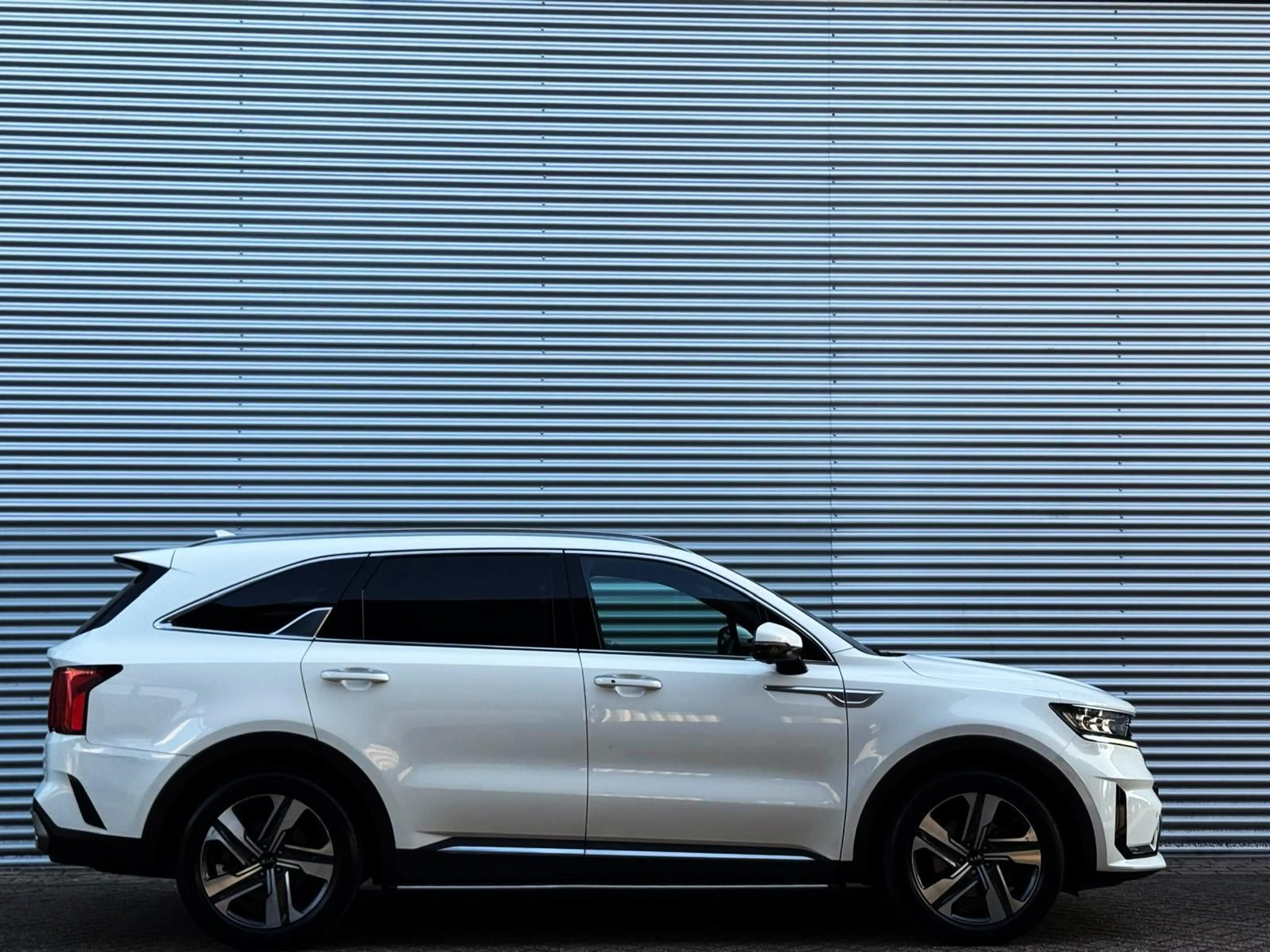Kia Sorento 1.6 TGDI Hybrid Emotion P. Luxury 2WD 7p./360 came — photo 6