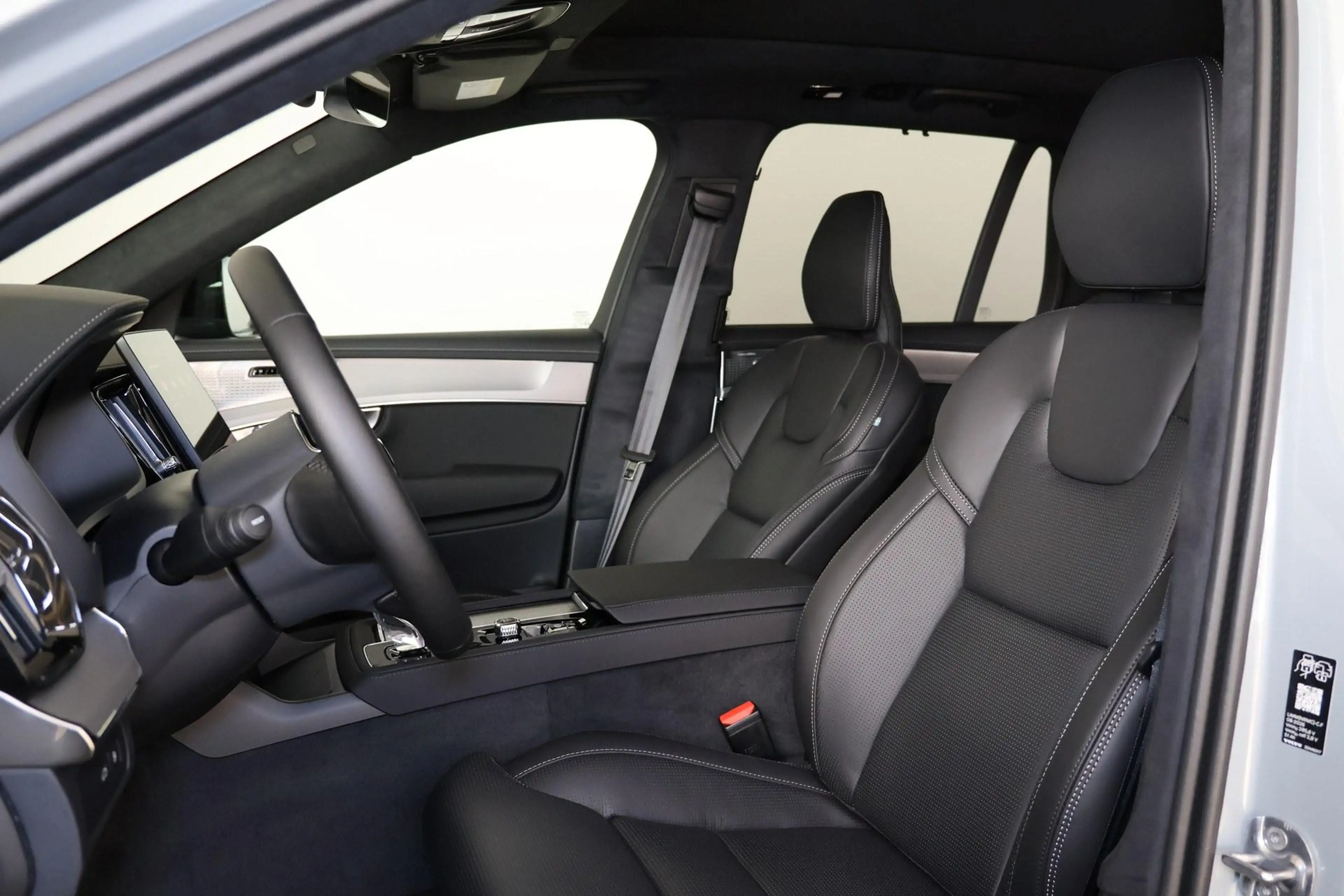 Volvo XC90 T8 Recharge AWD Ultra Black Ed. Exec. - Luchtverin — photo 13