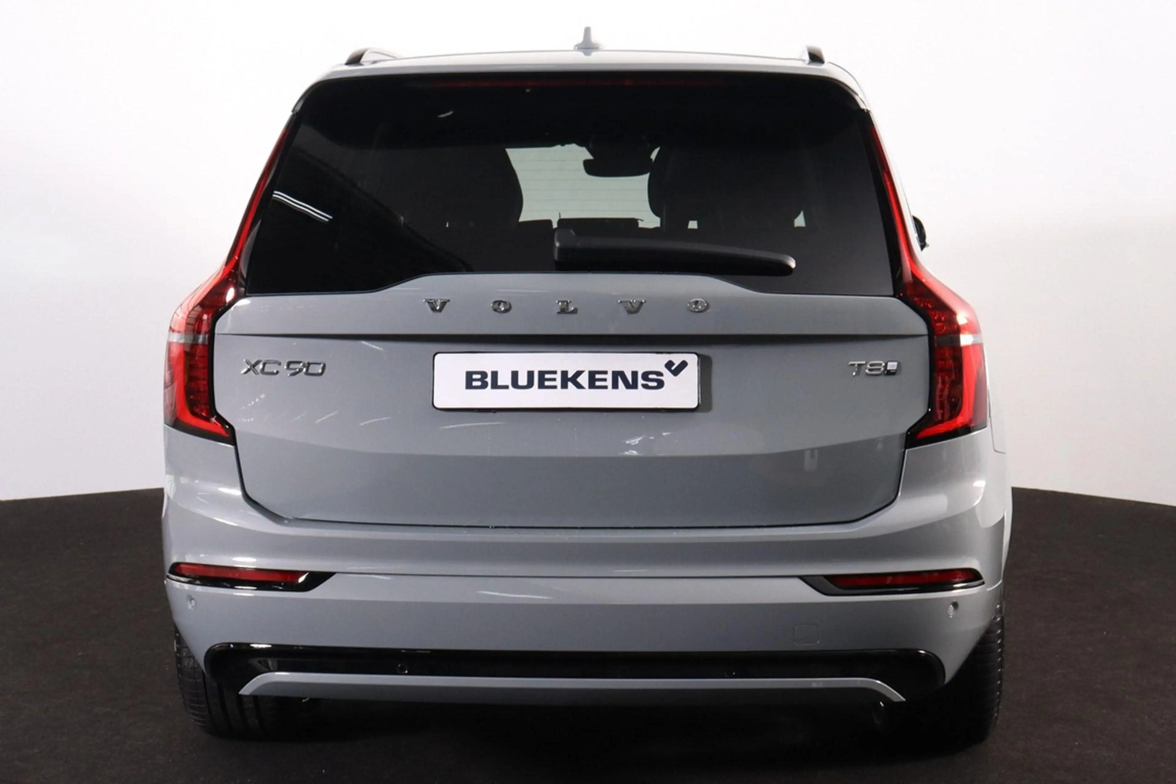 Volvo XC90 T8 Recharge AWD Ultra Black Ed. Exec. - Luchtverin — photo 4