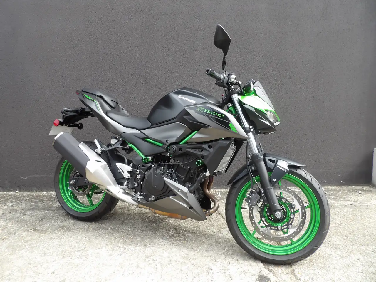 Kawasaki Z 500 SE