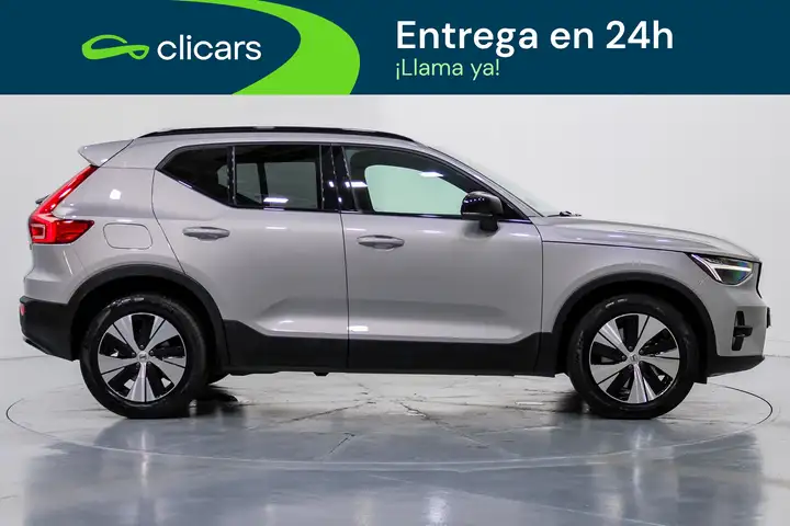 Volvo XC40 2022, foto 7