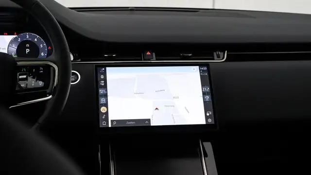 Land Rover Range Rover Evoque view 13