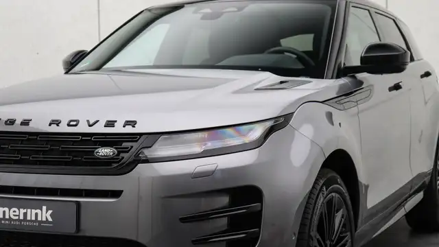 Land Rover Range Rover Evoque view 17