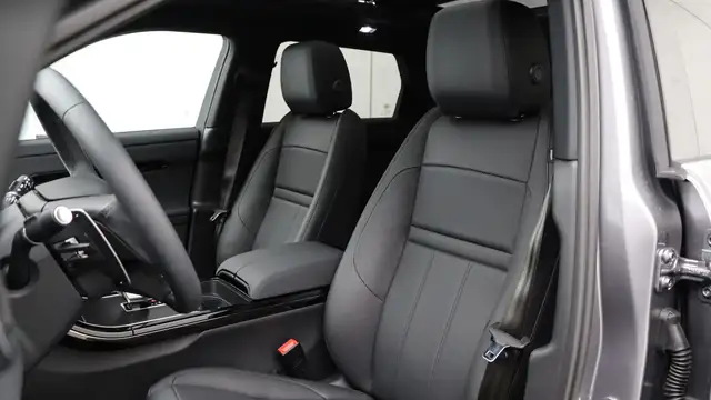 Land Rover Range Rover Evoque view 10
