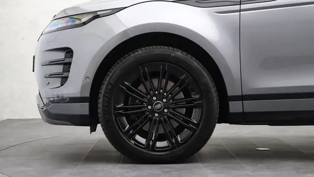 Land Rover Range Rover Evoque view 6