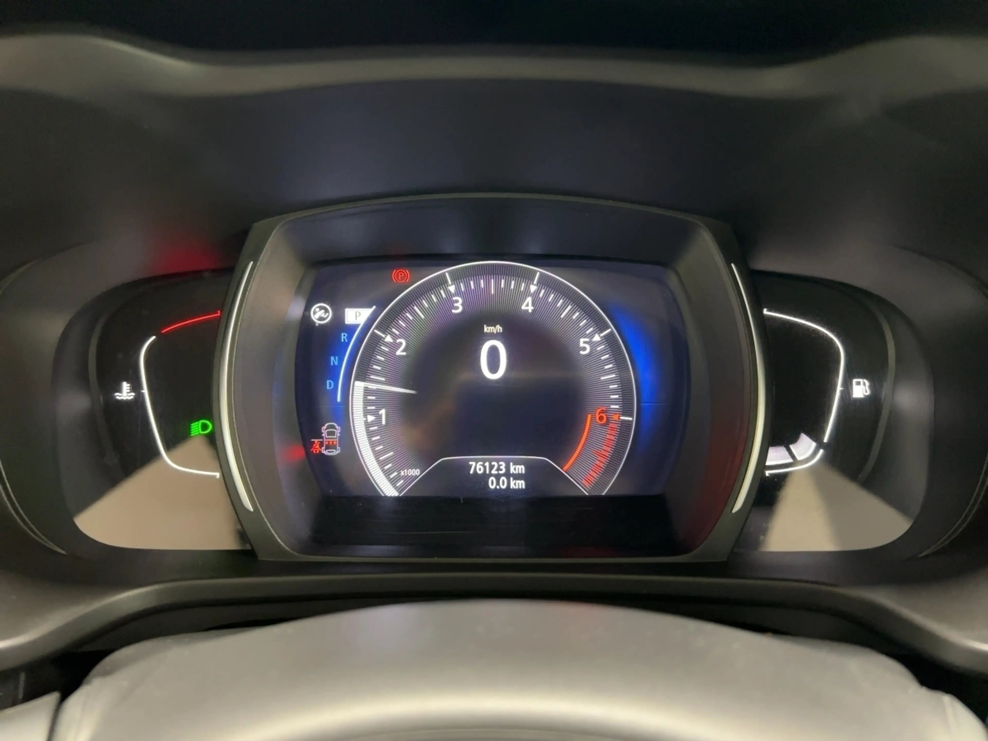 Renault Kadjar LIMITED TCe 140 EDC SITZHEIZUNG — photo 13