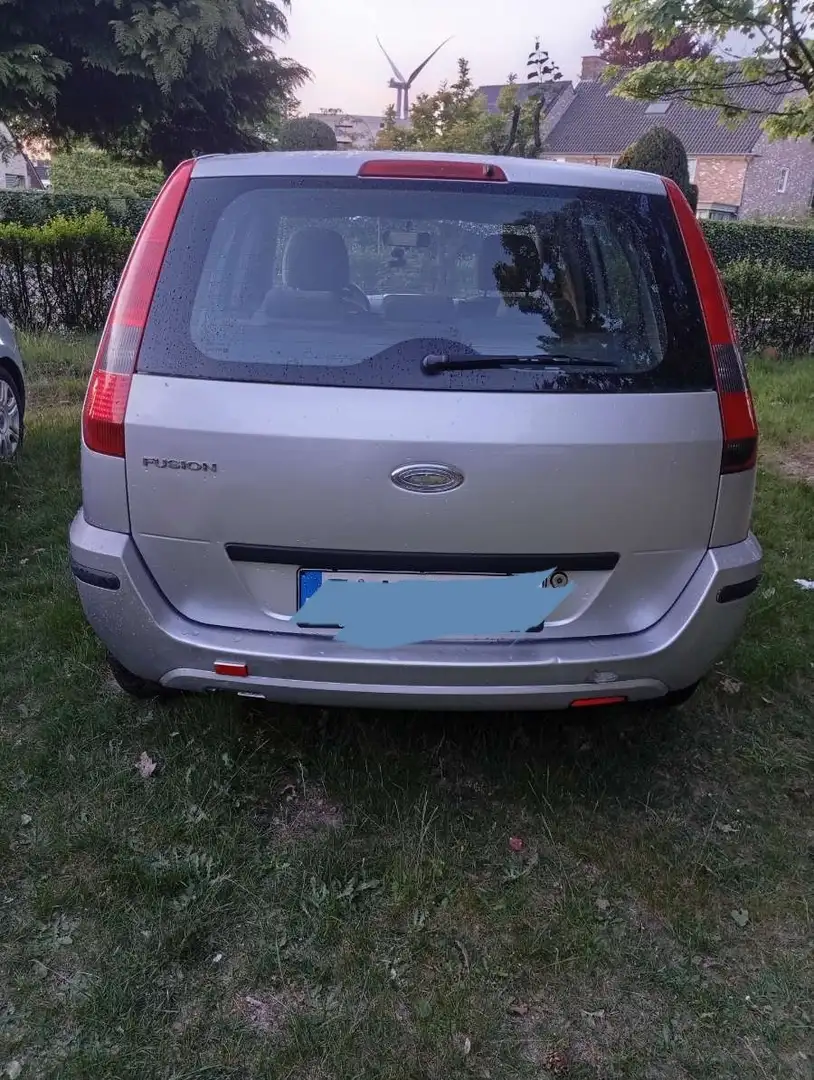 Ford Fusion 1.4 Trend - 2