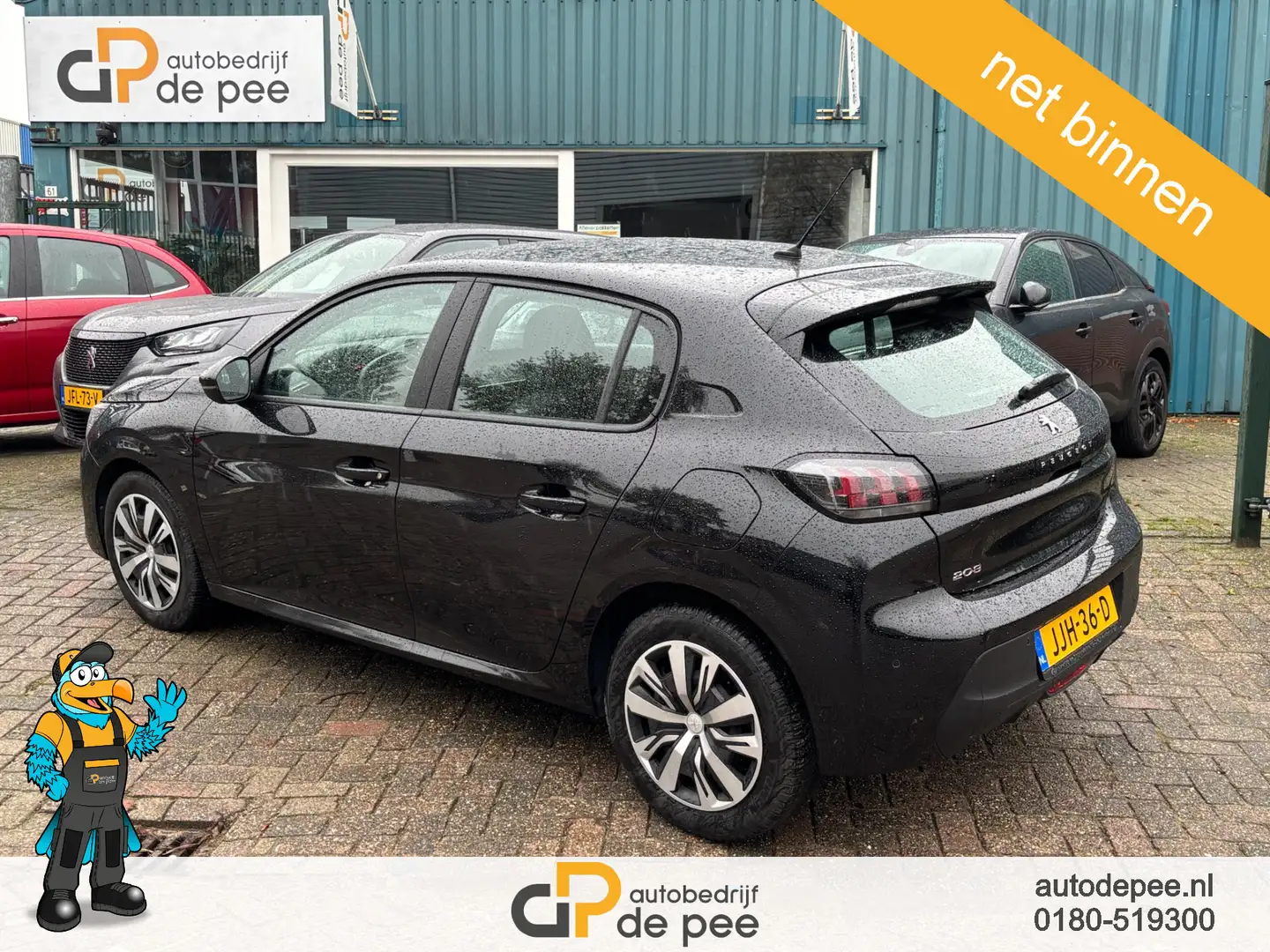 Peugeot 208 1.2 PureTech Active GARANTIE/CARPLAY/CLIMA/STOELVE Noir - 2