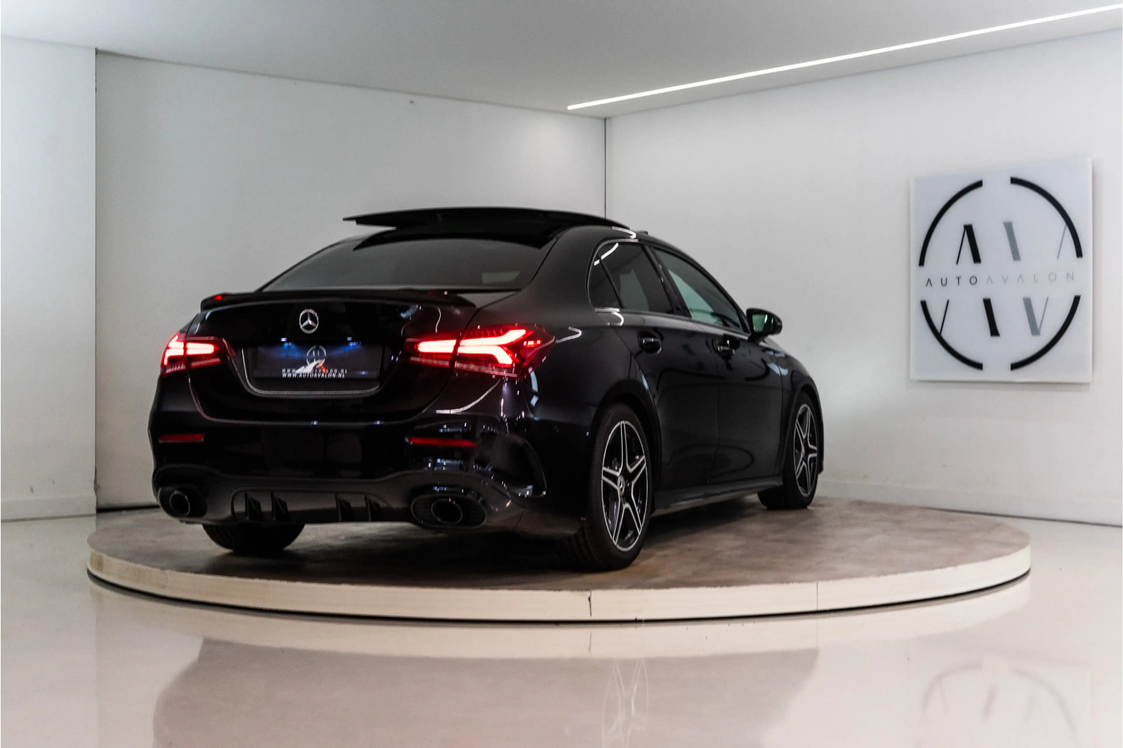 Mercedes-Benz A 180 Business Solution AMG 136PK | A35 Optiek | Pano | — photo 3