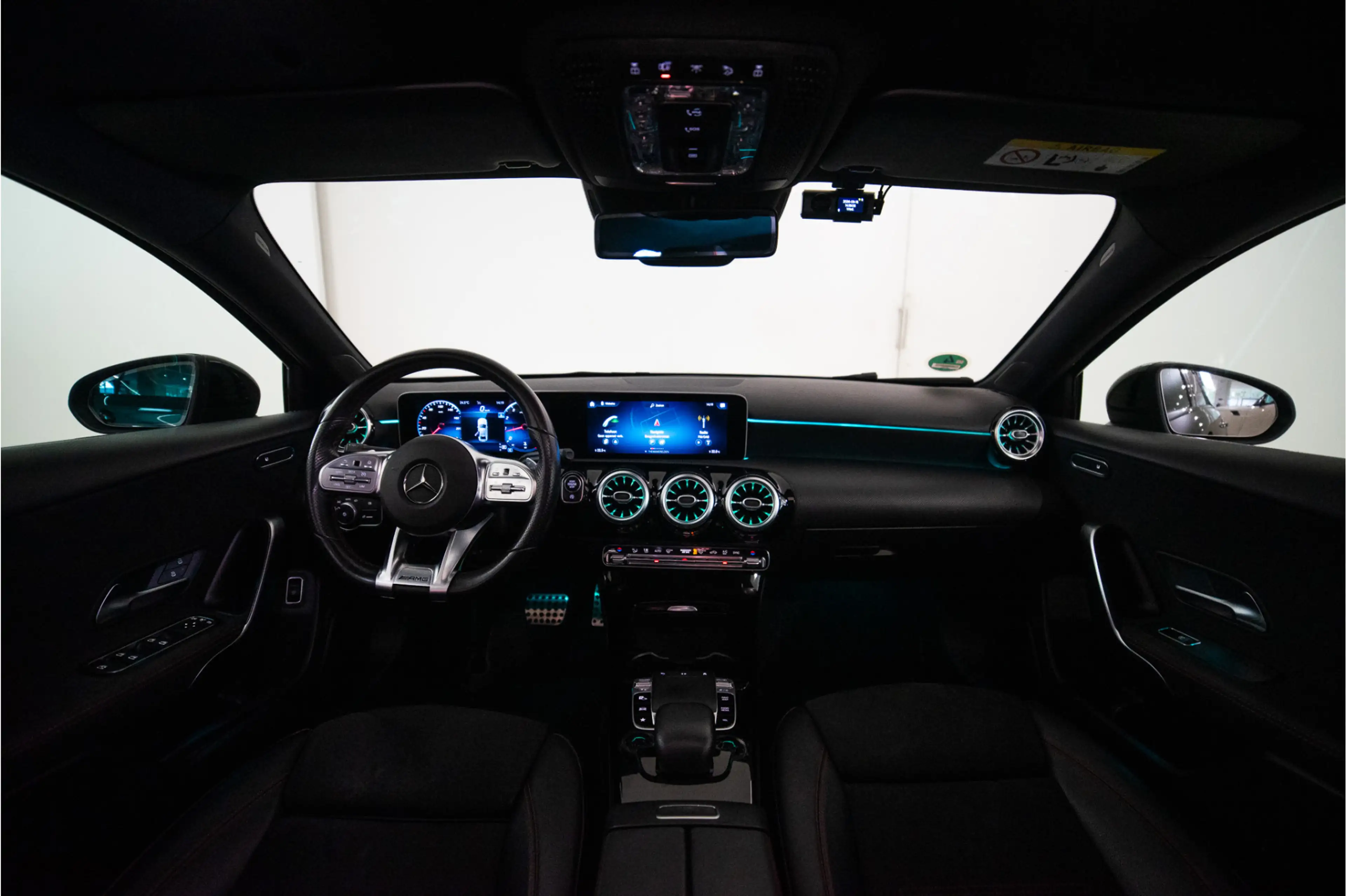 Mercedes-Benz A 180 Business Solution AMG 136PK | A35 Optiek | Pano | — photo 13