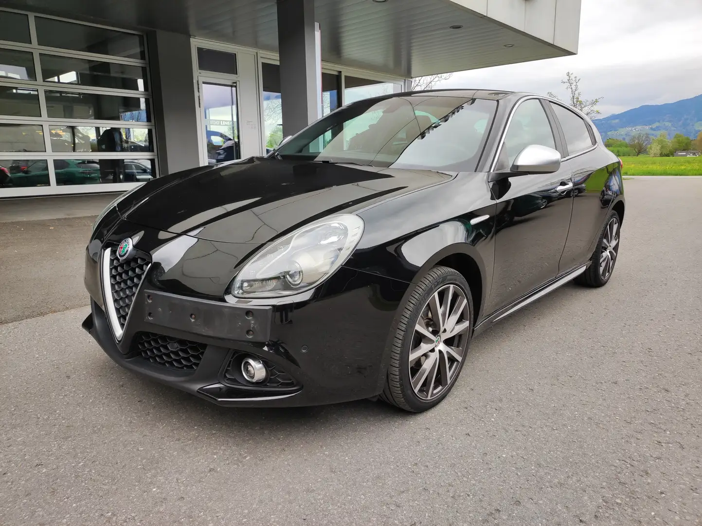 Alfa Romeo Giulietta Executive 1,4 TB Schwarz - 1