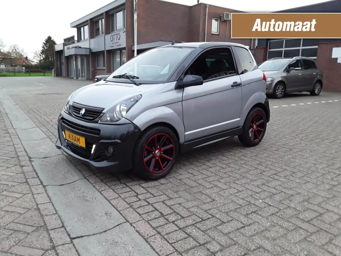 Aixam GTO SPORTIEF Gris - 1