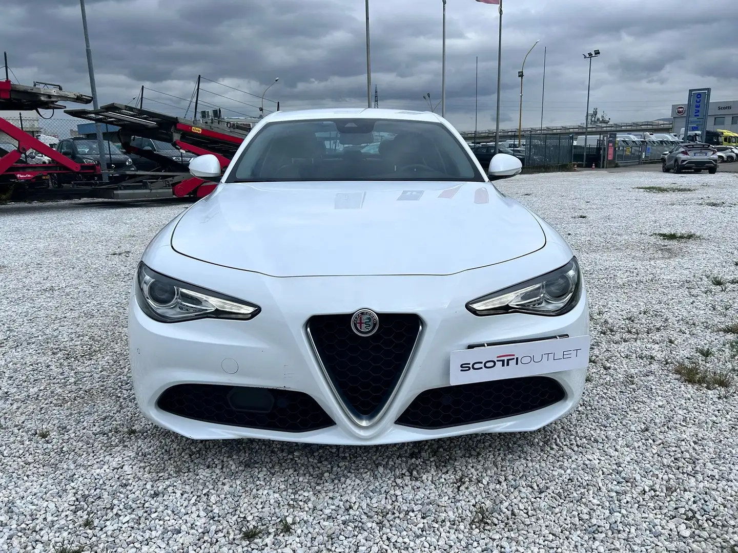 Alfa Romeo Giulia Giulia 2.2 t Executive 190cv my19 Weiß - 2