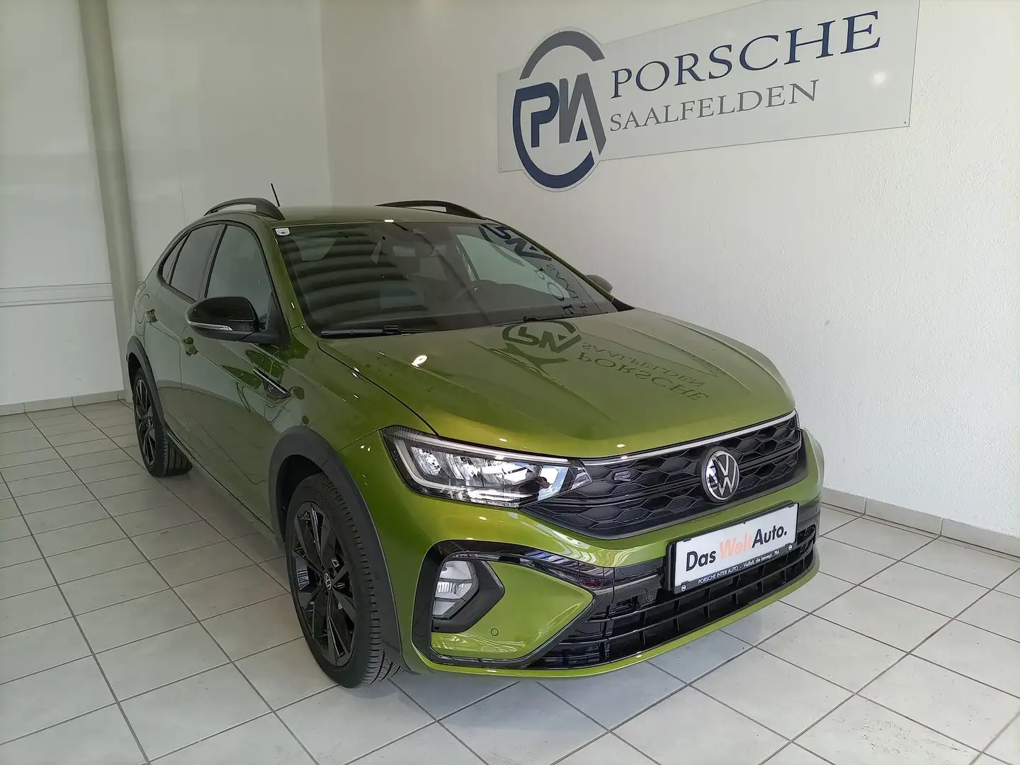 Volkswagen Taigo R-Line TSI Grün - 1