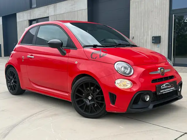 Abarth 595 1.4i PISTA / 160 PK / CARPLAY / PDC / LEDER / NAVI
