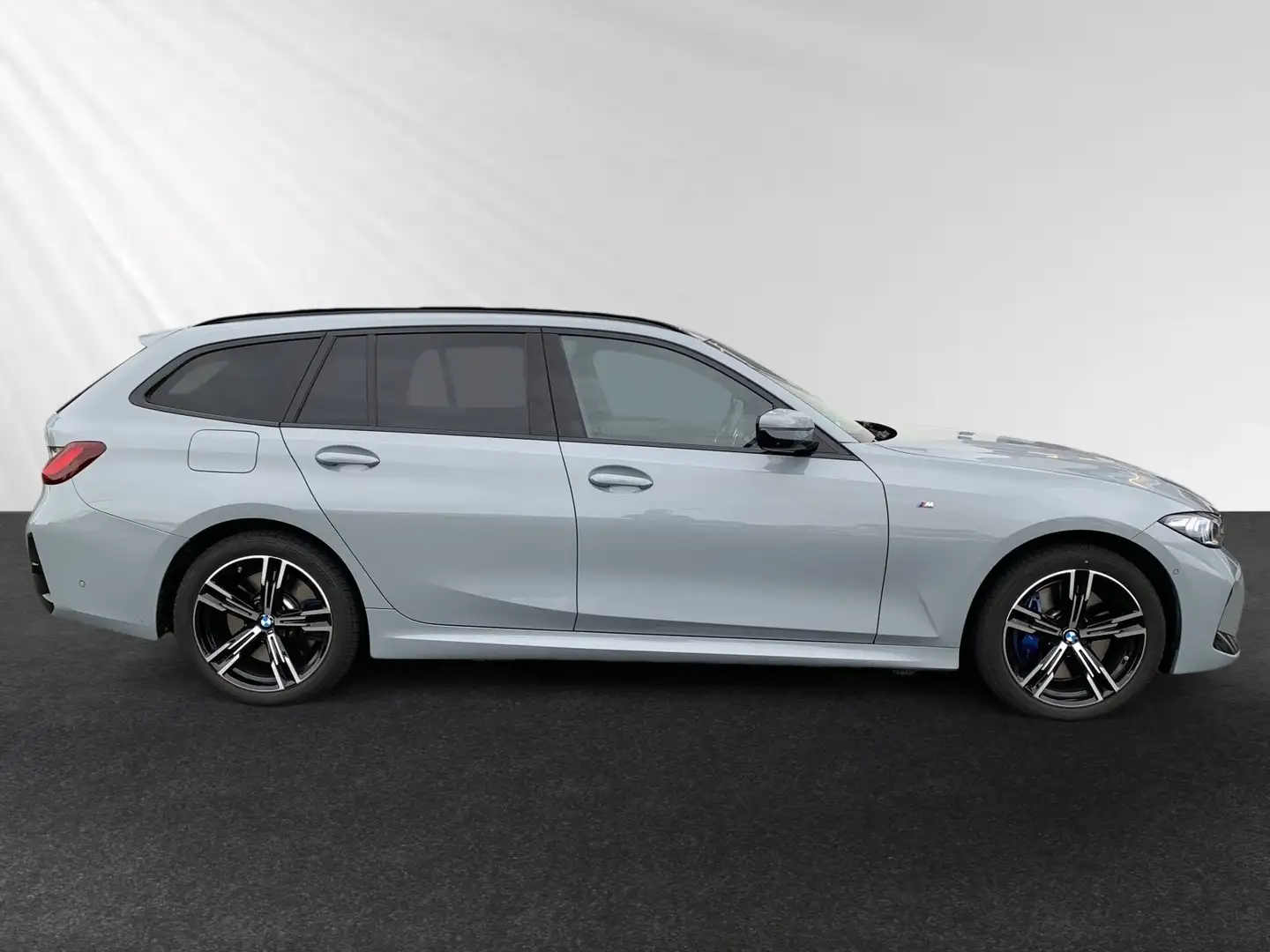 BMW 330 e xDrive M Sport|AHK|Pano|H/K|Head-Up Grau - 2