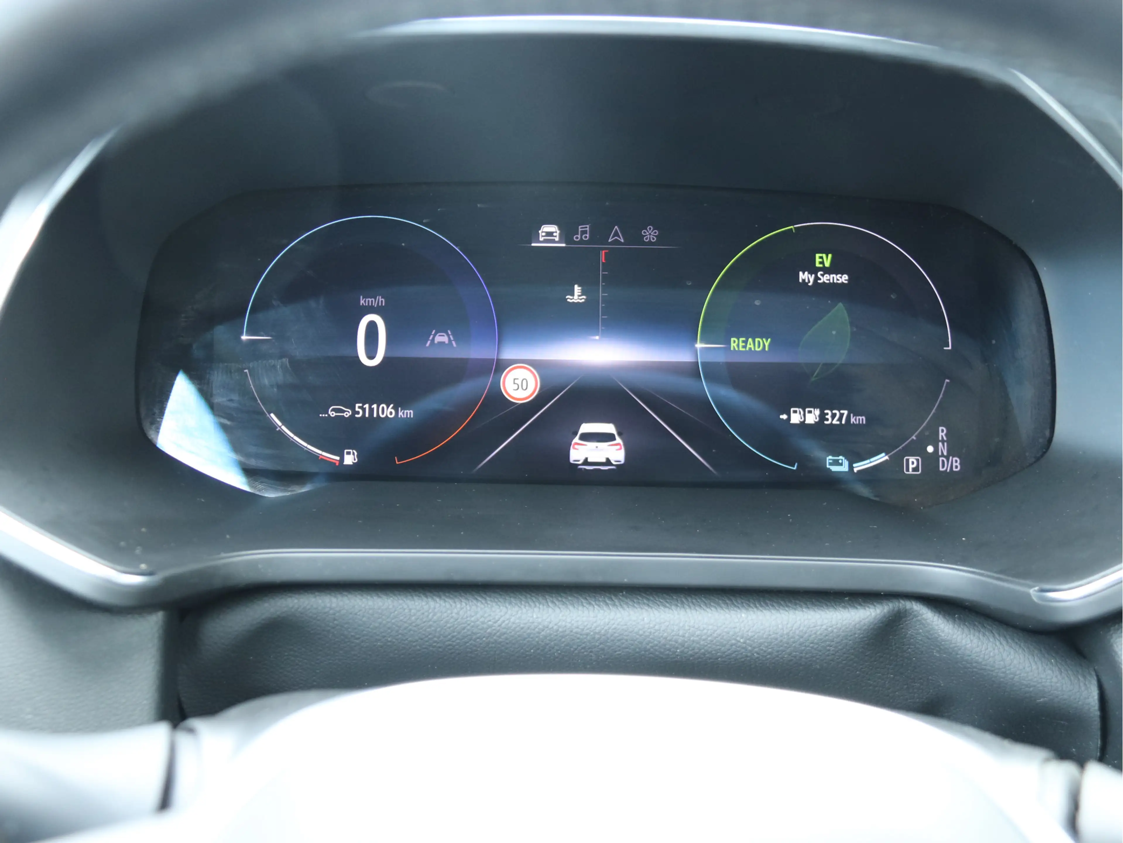 Renault Captur 1.6 E-Tech Plug-in Hybrid 160 Intens GROOT NAVI / — photo 11